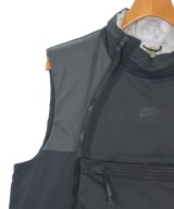 NIKE（ナイキ）ダウンジャケット/ダウンベスト 黒 サイズ:M メンズ/2200691927060
