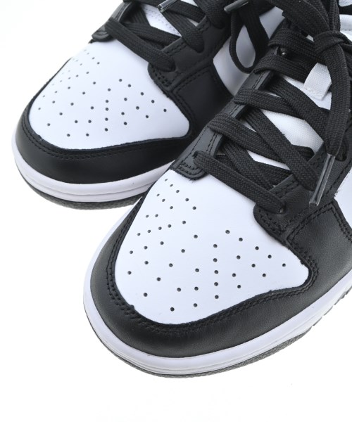 NIKE（ナイキ）スニーカー 白 サイズ:25cm レディース/2200692643082