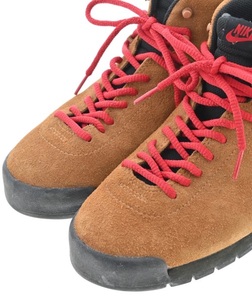 NIKE（ナイキ）スニーカー 茶 サイズ:28cm メンズ/2200696530043