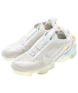 NIKE スニーカー