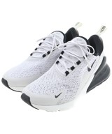 NIKE スニーカー
