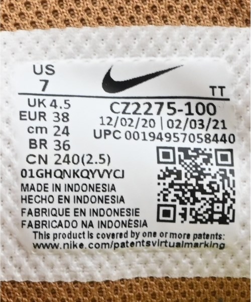 NIKE（ナイキ）スニーカー ベージュ サイズ:24cm レディース/2200697736017
