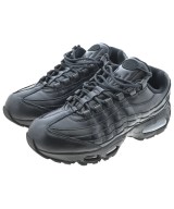 NIKE スニーカー