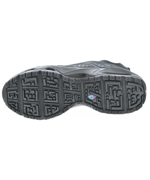 NIKE（ナイキ）スニーカー 黒 サイズ:25cm レディース/2200690576016