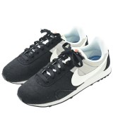 NIKE スニーカー