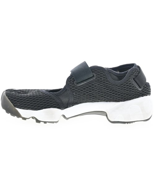 NIKE（ナイキ）スニーカー 黒 サイズ:25cm レディース/2200693885146