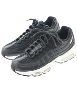 NIKE スニーカー