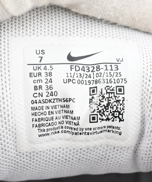 NIKE（ナイキ）スニーカー 白 サイズ:24cm レディース/2200699114035