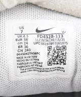 NIKE（ナイキ）スニーカー 白 サイズ:24cm レディース/2200699114035