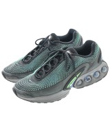 NIKE スニーカー