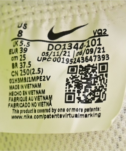 NIKE（ナイキ）スニーカー 白 サイズ:25cm レディース/2200699544016