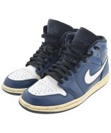 NIKE スニーカー