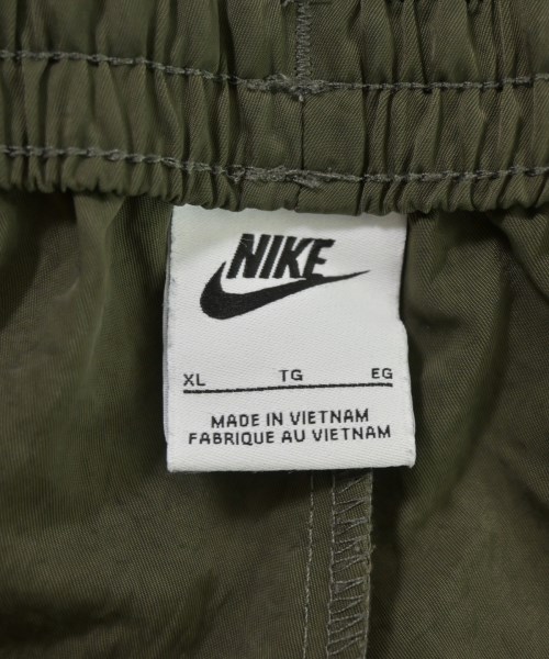 NIKE（ナイキ）ショートパンツ カーキ サイズ:L レディース/2200700707102