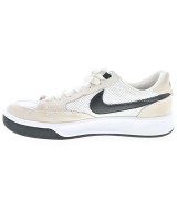 NIKE（ナイキ）スニーカー ベージュ サイズ:24cm メンズ/2200675565073