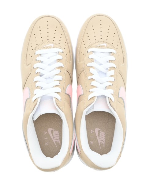 NIKE（ナイキ）スニーカー ベージュ サイズ:28cm メンズ/2200654336069