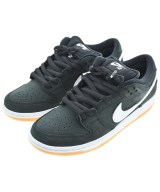 NIKE スニーカー