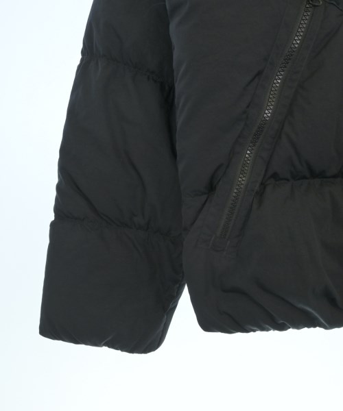 NIKE（ナイキ）ダウンジャケット/ダウンベスト 黒 サイズ:S メンズ/2200655824015