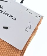 NIKE（ナイキ）小物類（その他） オレンジ サイズ:23-25cm レディース/2200648025023