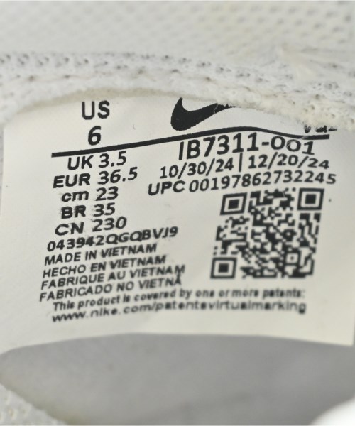 NIKE（ナイキ）スニーカー 白 サイズ:23cm レディース/2200652985108