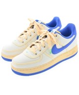 NIKE スニーカー