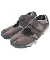 NIKE スニーカー