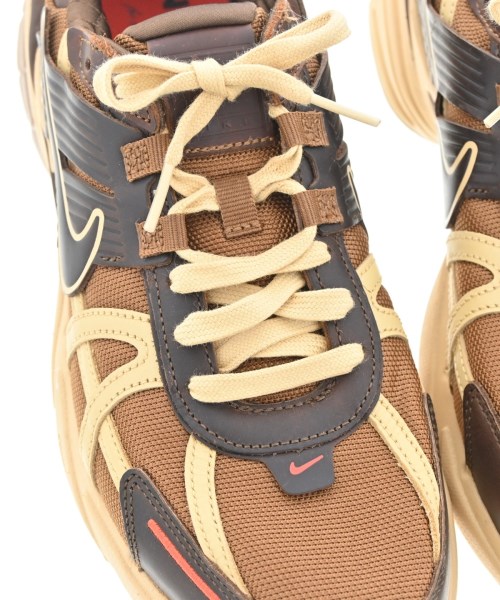 NIKE（ナイキ）スニーカー 茶 サイズ:27cm メンズ/2200658419188