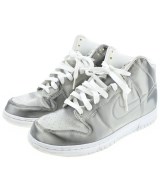 NIKE スニーカー