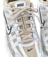 NIKE（ナイキ）スニーカー ベージュ サイズ:28.5cm メンズ/2200660598017