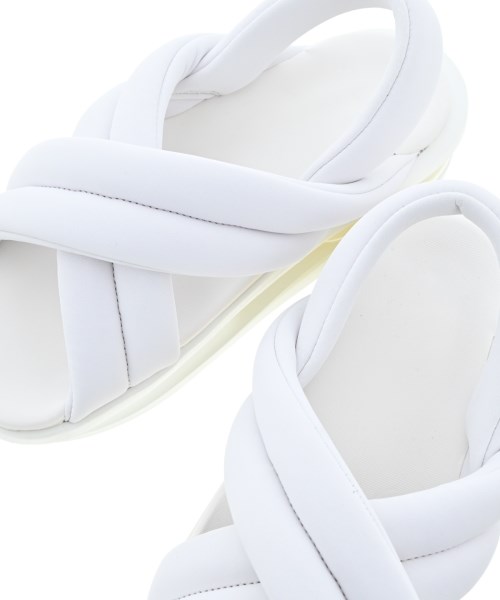 NIKE（ナイキ）サンダル 白 サイズ:23cm レディース/2200659052049