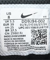 NIKE（ナイキ）スニーカー 黒 サイズ:25cm レディース/2200661494080