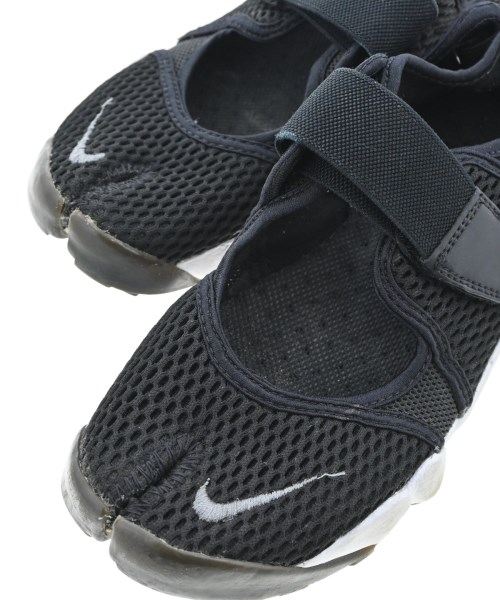 NIKE（ナイキ）スニーカー 黒 サイズ:23cm レディース/2200652643022