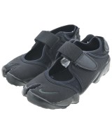 NIKE スニーカー