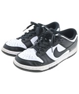 NIKE スニーカー