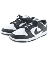 NIKE スニーカー