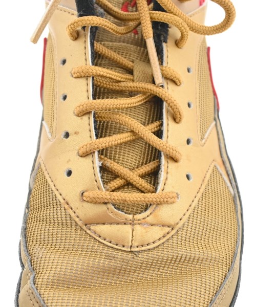 NIKE（ナイキ）スニーカー ゴールド サイズ:28cm メンズ/2200710702074