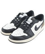 NIKE スニーカー