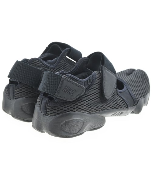 NIKE（ナイキ）スニーカー 黒 サイズ:28cm メンズ/2200711169029