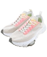 NIKE スニーカー