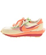 NIKE（ナイキ）スニーカー ベージュ サイズ:27cm メンズ/2200711396128