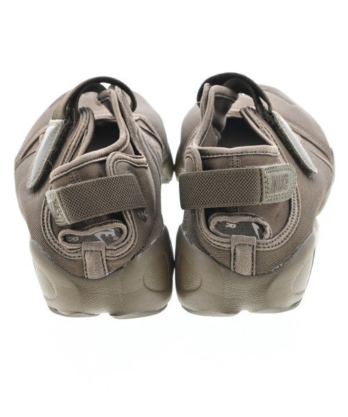 NIKE（ナイキ）スニーカー 茶 サイズ:26cm レディース/2200711590083