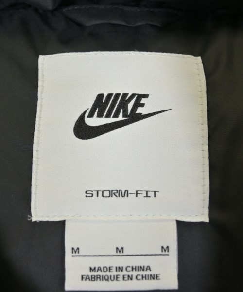 NIKE（ナイキ）ダウンコート 黒 サイズ:M レディース/2200709546016