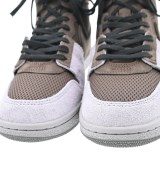 NIKE（ナイキ）スニーカー 茶 サイズ:27.5cm メンズ/2200711023376