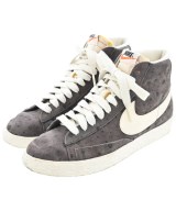 NIKE スニーカー