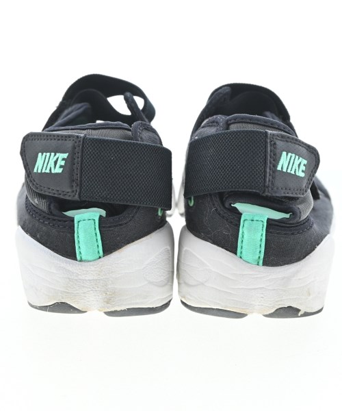 NIKE（ナイキ）スニーカー 黒 サイズ:27cm メンズ/2200712714051