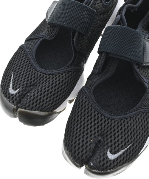 NIKE（ナイキ）スニーカー 黒 サイズ:US8(25cm位) レディース/2200710492081