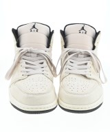 NIKE（ナイキ）スニーカー ベージュ サイズ:28cm メンズ/2200713424010