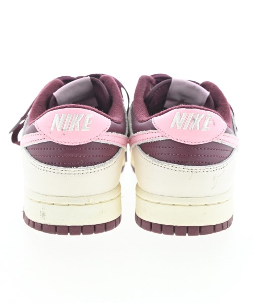NIKE（ナイキ）スニーカー 赤 サイズ:28cm メンズ/2200713424126