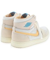 NIKE（ナイキ）スニーカー ベージュ サイズ:28.5cm メンズ/2200713424140