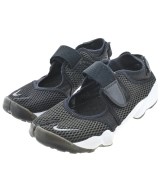 NIKE（ナイキ）スニーカー 黒 サイズ:25cm メンズ/2200709541059