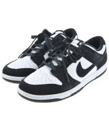 NIKE スニーカー
